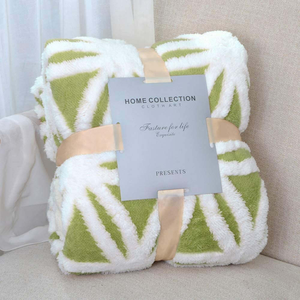Soft Sherpa Fleece Throw Blanket