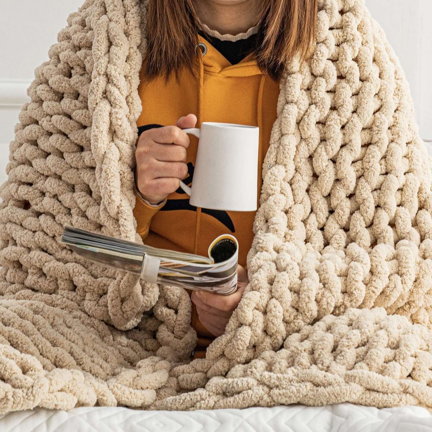 Hand - made Chunky Knit Throw Blanket