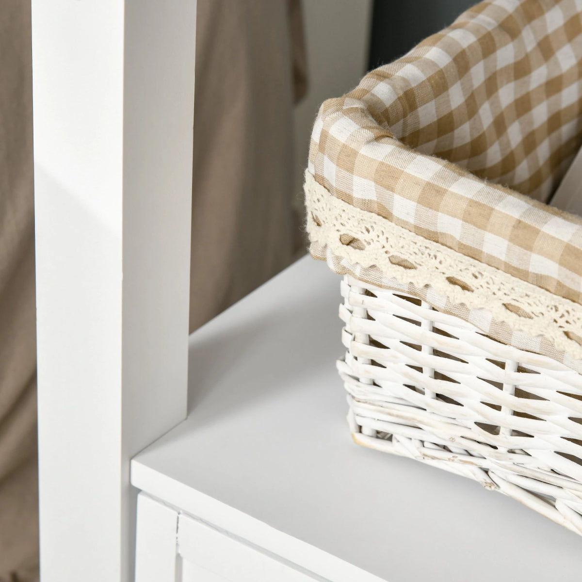 Side tables and end tables