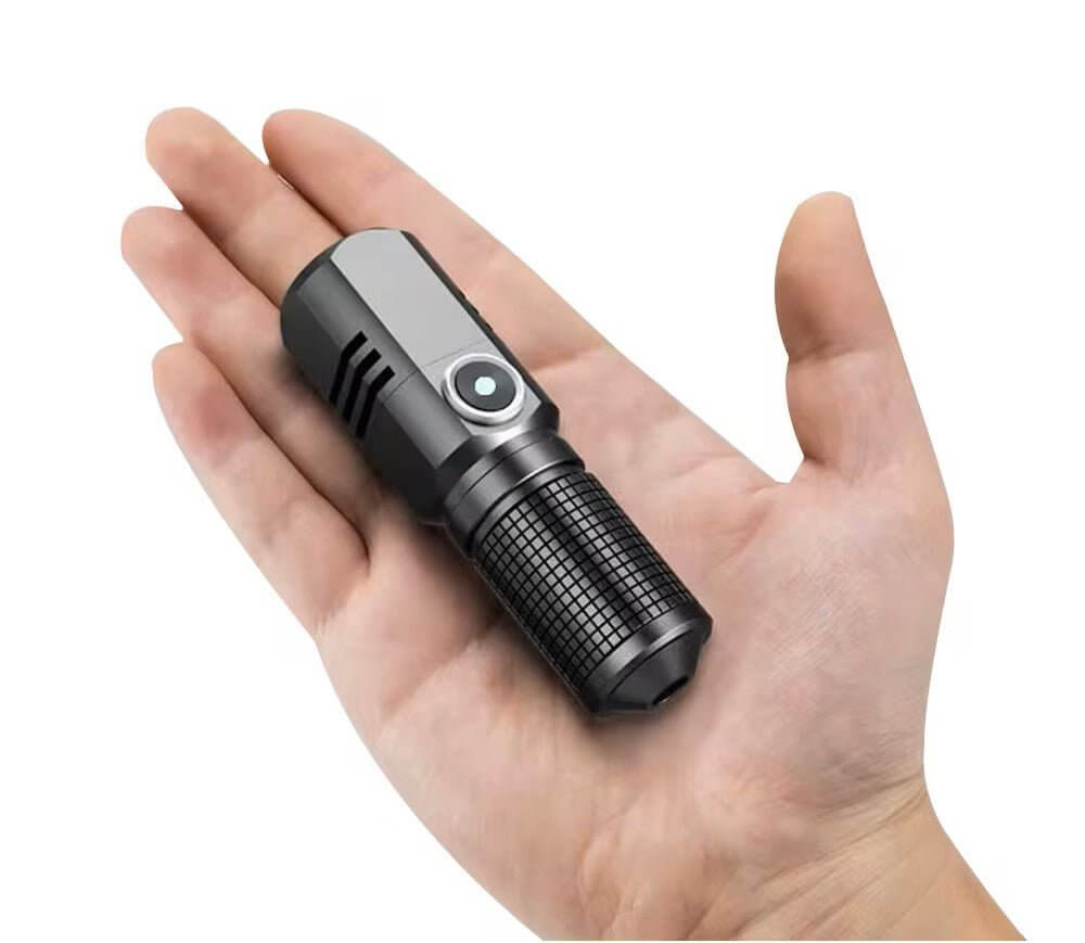 Super Bright, Zoomable LED Flashlight for Outdoors