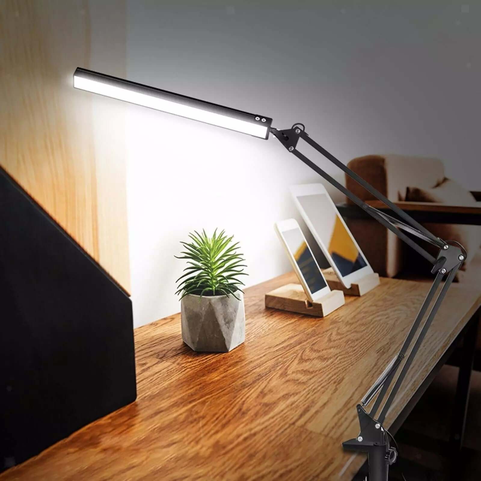 Eye - Caring Dimmable LED Clamp Light