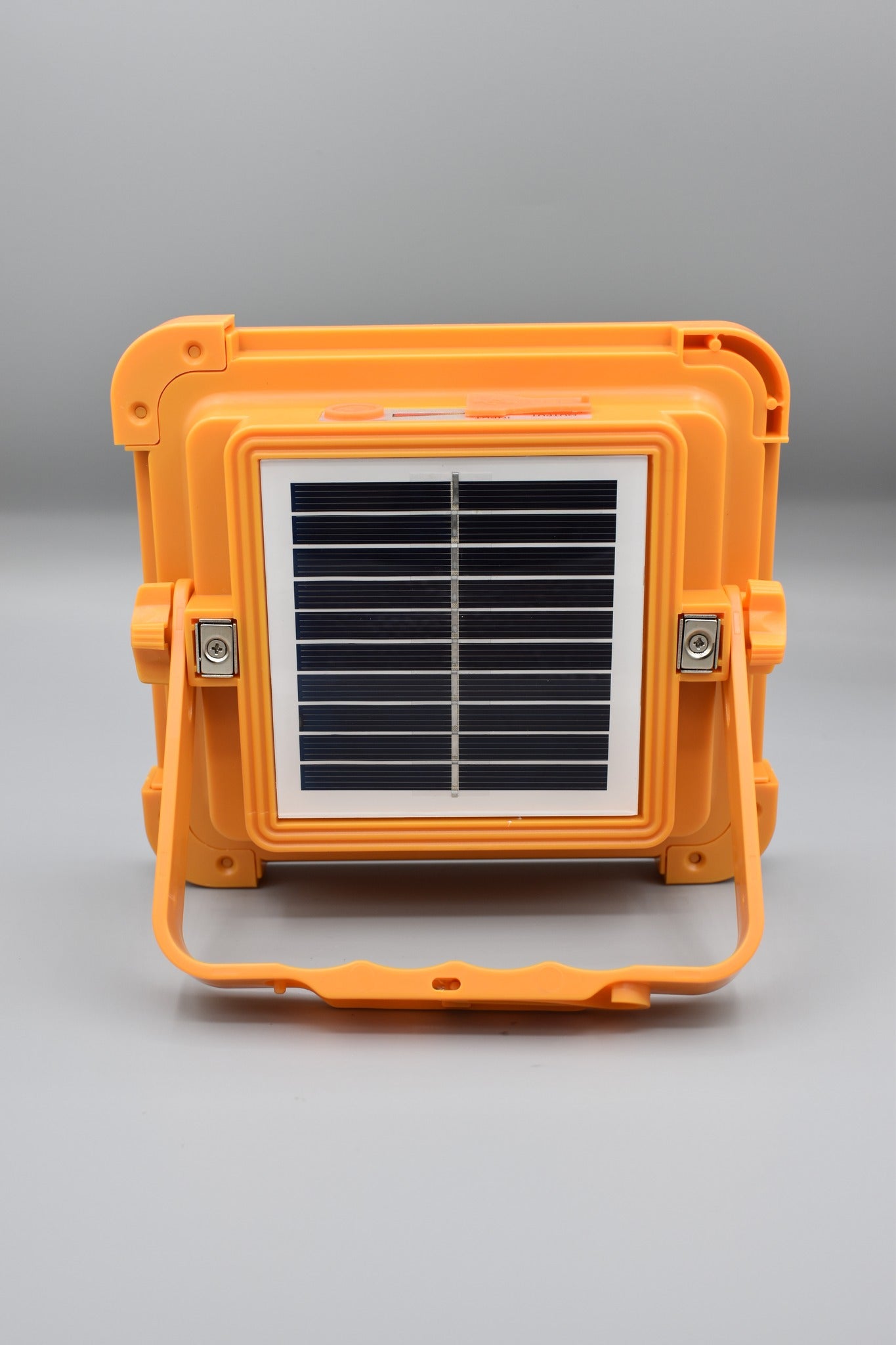 High-Capacity LED Lantern with Multiple Functions