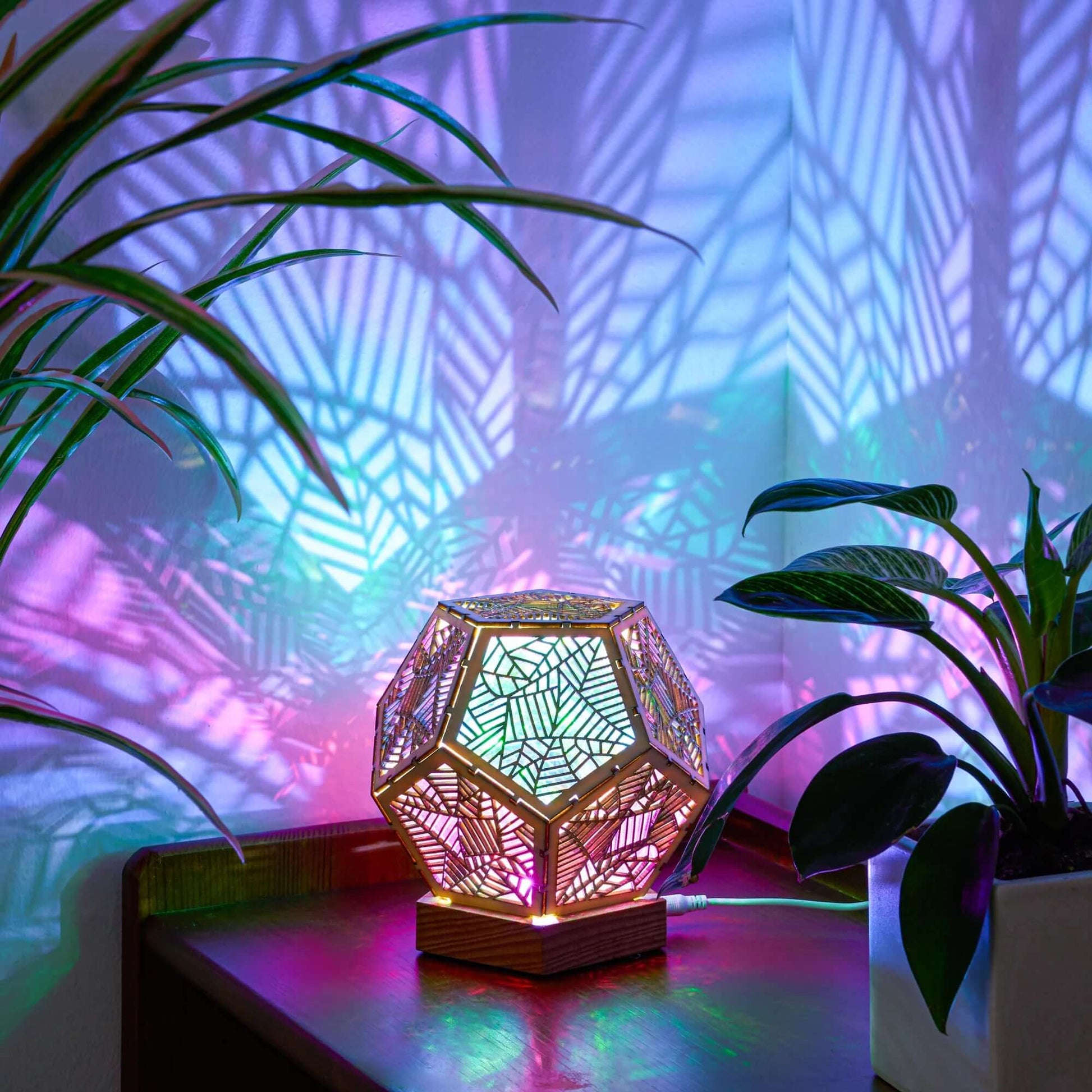 Colorful LED Diamond Table Lamp