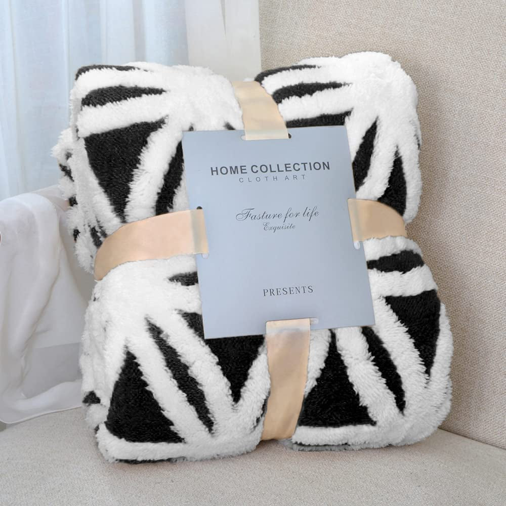 Soft Sherpa Fleece Throw Blanket 