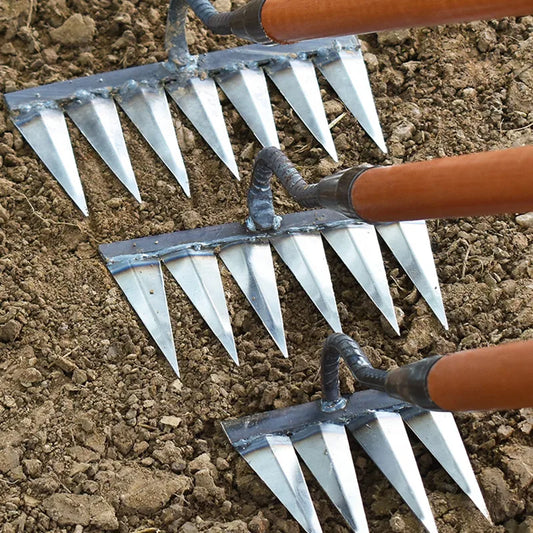 High-Quality Iron Gardening Hoe with 4-7 Teeth