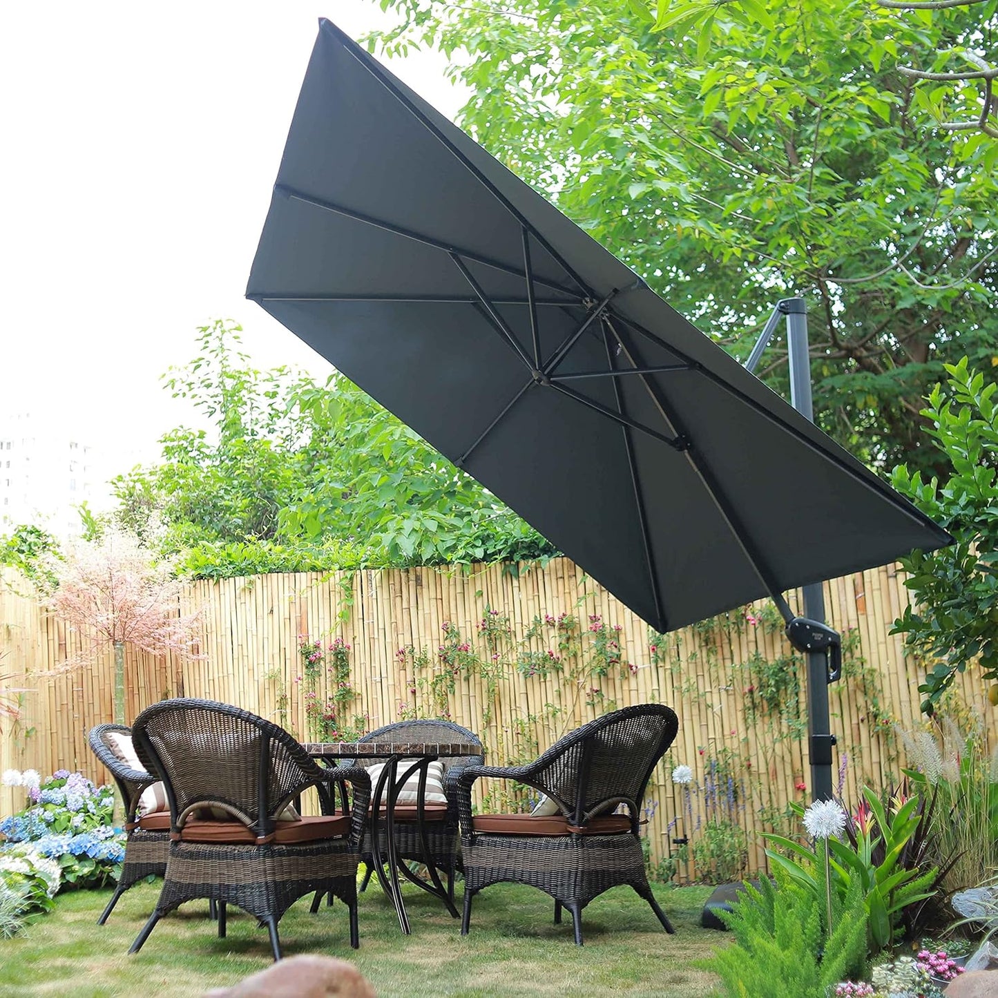 Aluminum Cantilever Umbrella with 360° Rotation