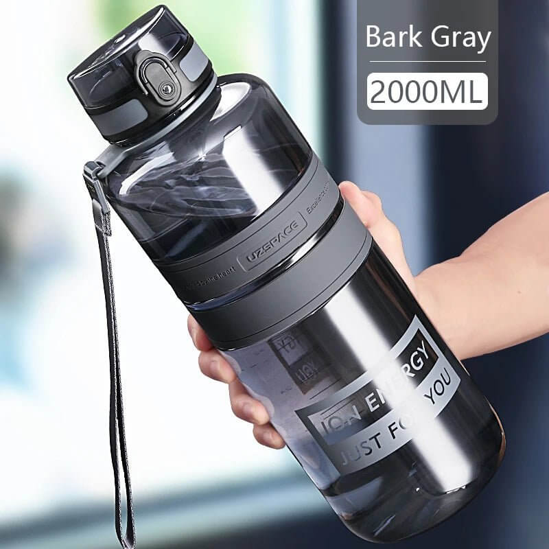 Portable Shaker Bottle with BPA - Free Plastic