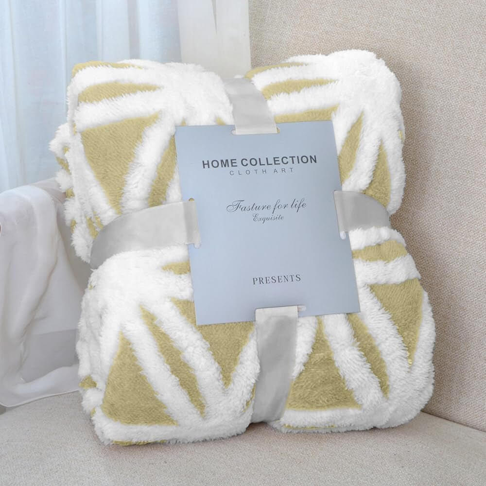 Soft Sherpa Fleece Throw Blanket