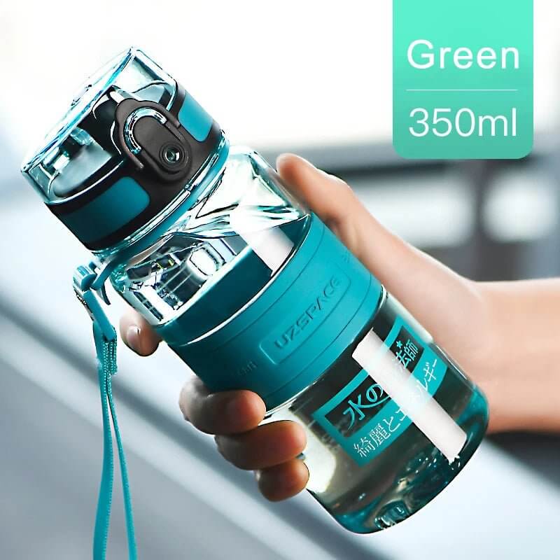 Portable Shaker Bottle with BPA - Free Plastic