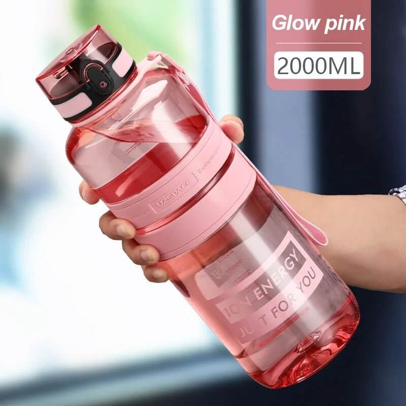 Portable Shaker Bottle with BPA - Free Plastic