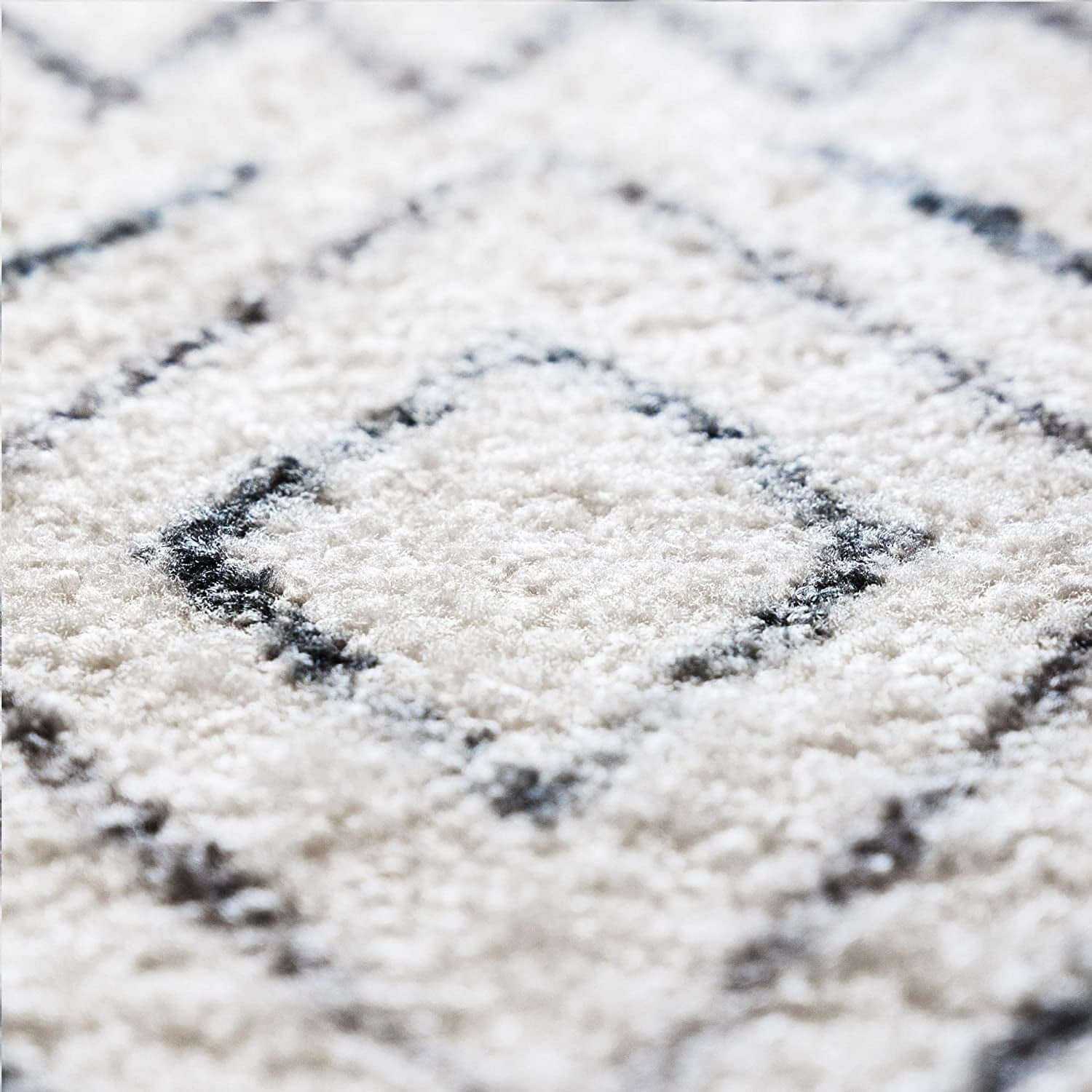 Modern Abstract Diamond Runner Rug with Non - Slip Backing