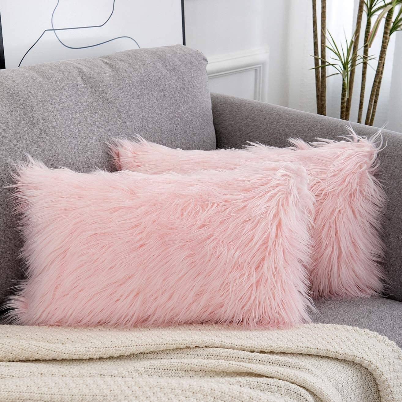 Set of 2 Fluffy Pillow Covers