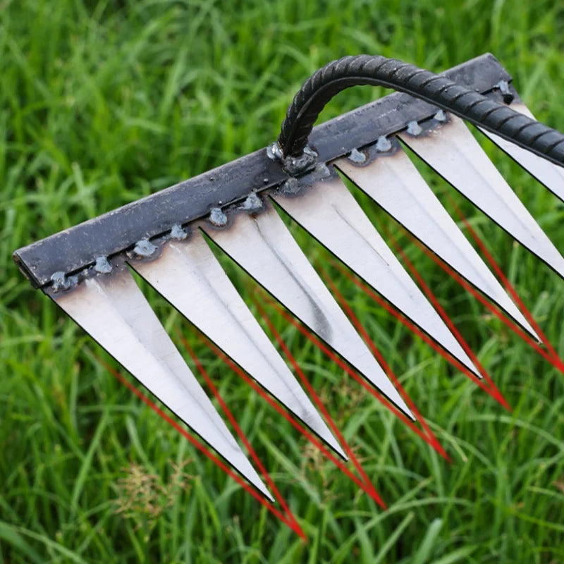 High-Quality Iron Gardening Hoe with 4-7 Teeth