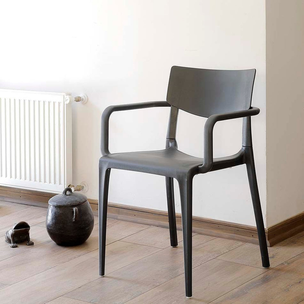 dining room chairs