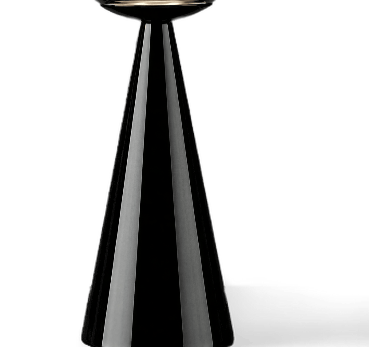 Melt table lamp — close-up detail of the polished cone base finish, transparent (close-up detail)