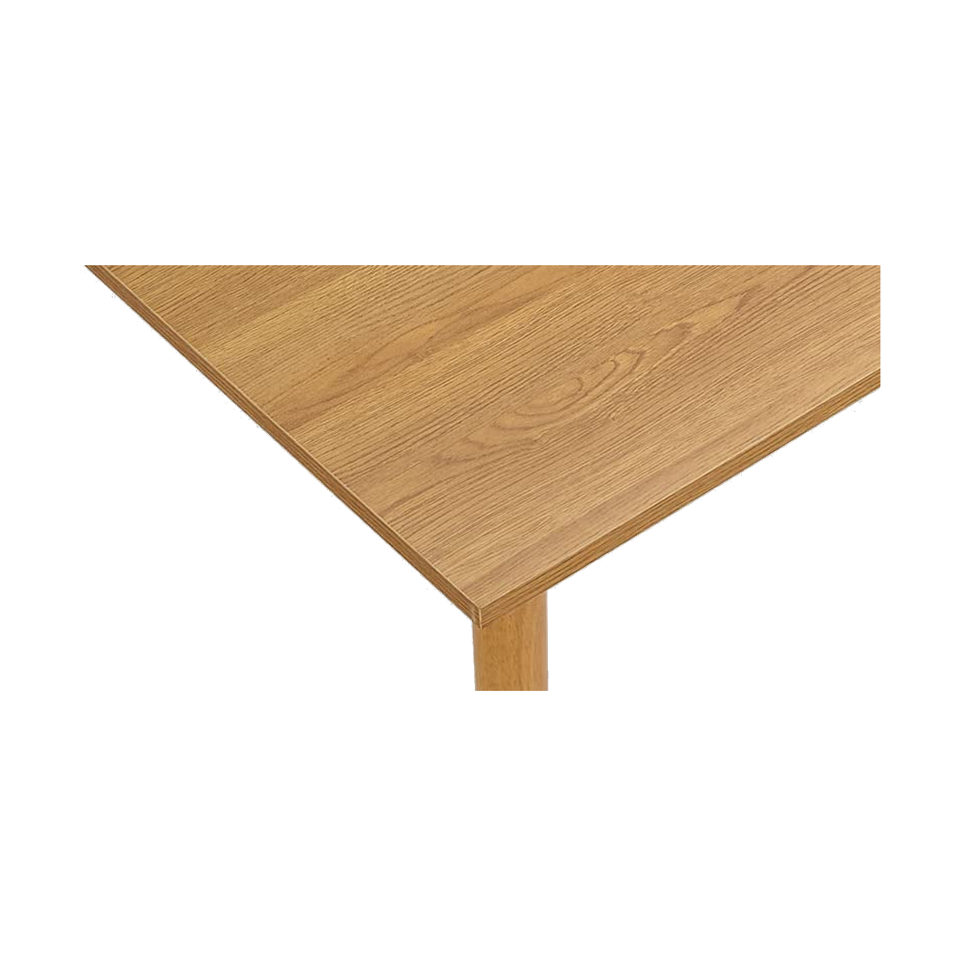 Close-up of the oak-finish wood grain surface (close-up detail)
