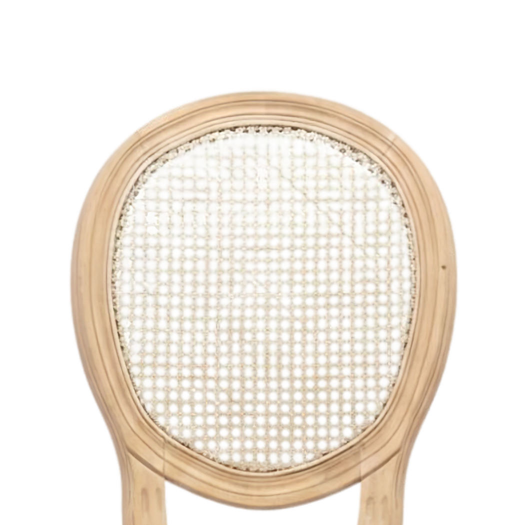Hand-woven rattan oval backrest in its natural wood frame (close-up detail)