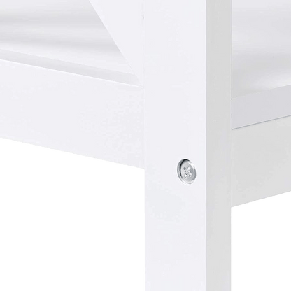 Close-up of a solid pine corner post meeting the shelf edge under a cap screw (close-up detail)